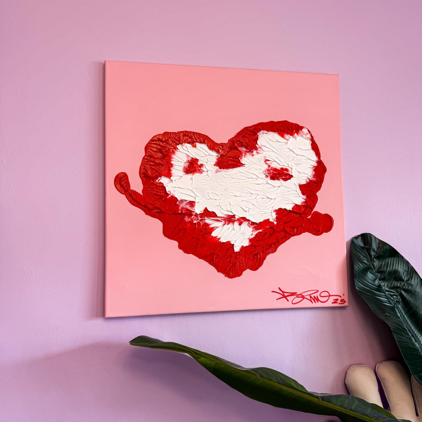 Untitled Love N°1 (Original) -Tableau à la peinture acrylique et aérosol sur toile encadrée. Cette peinture est vendue avec un certificat d'authenticité. Exemplaire unique. Dimensions sans cadre : 50x50cm-Brunograffer Untitled Love N°1 (Original) -Tableau à la peinture acrylique et aérosol sur toile encadrée. Cette peinture est vendue avec un certificat d'authenticité. Exemplaire unique. Dimensions sans cadre : 50x50cm-Brunograffer