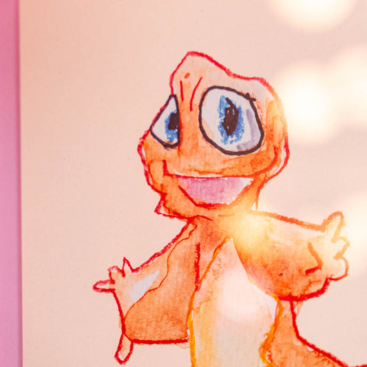 Poster Salamèche (Edition moche) Boutique Art de Brunograffer - Poster imprimé d’une illustration réalisée à l'aquarelle et aux crayons de couleurs.Le dessin vient d'un challenge en live sur Twitch dans lequel j'ai dessiné les 151 Pokémon de la première génération de 1995 en 24h en live sur Twitch, MAIS : en moche !
 
Voir la vidéo : https://youtu.be/0MyLD5bqc1Q
 
Papier recyclé 300g
Chaque poster son gaufré et tamponné à la main.
Vendu sans cadre.
Possibilité de la faire signer et dédicacer à la main en choisissant l'option de livraison "Dédicacé".