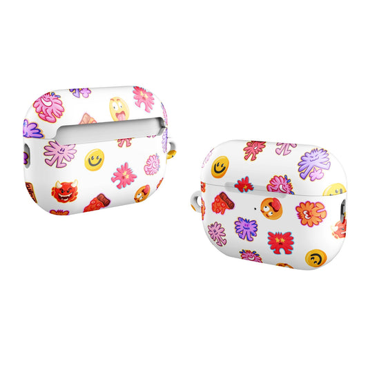 Protégez vos AirPods® avec style aux couleurs de Pad !
 
Afin d'éviter les frais de stockage et les pertes, chaque produits sont fabriqué sur commande. Le délais est assez long. Prévoir 3 à 4 semaines jusqu'à la réception de la commande.
• Matériau en polycarbone• Boîtier absorbant les chocs pour protéger les AirPods® des chocs, chutes et rayures• Livré avec un mousqueton en métal• Comprend un adhésif pour fixer solidement la partie supérieure à la base des AirPods®• Compatible avec les chargeurs sans fil et normauxCe boîtier est compatible avec les AirPods® de 1e, 2e et 3e génération et les AirPods® Pro® de la 1e et 2e génération. Ce produit n'inclut pas les AirPods® ni le chargeur d'AirPods®.Ce produit est disponible aux États-Unis, au Canada, en Europe, au Royaume-Uni, en Australie et en Nouvelle-Zélande uniquement. Veuillez choisir un produit différent si votre adresse de livraison se situe en dehors de ces régions.AirPods® est une marque Apple Inc. enregistrée aux États-Unis et dans d'autres pays et régions.