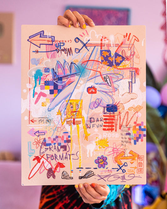 Boutique Art de Brunograffer - Illustration réalisée à la main au crayon, pastels, autocollant, marqueurs acrylique et peinture en spray.
 
Exemplaire unique signée, tamponnée et gaufrée à la main.
Dimensions : 35 x 45 cm