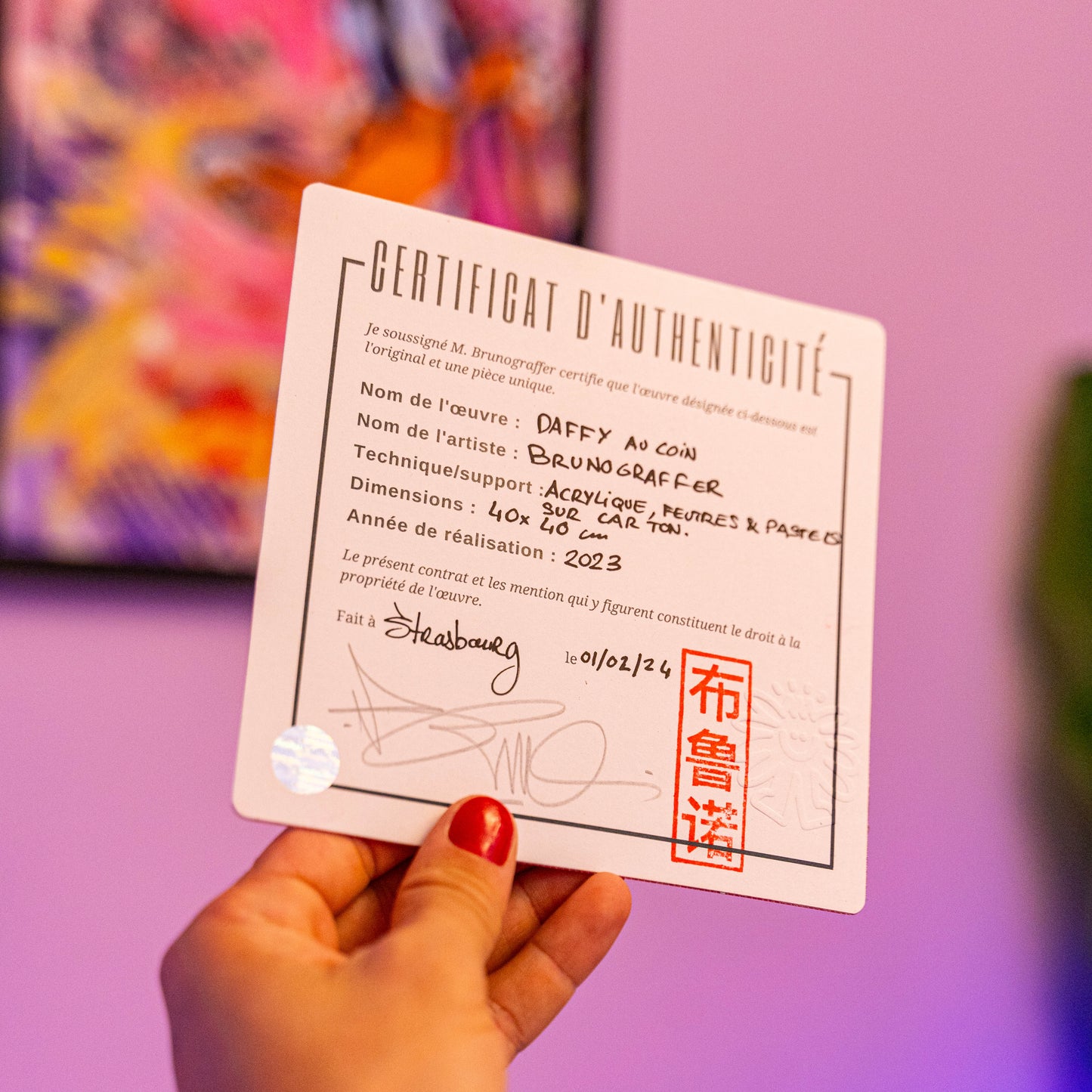 Daffy corner (Original) -Petit tableau d'un personnage de cartoon Looney Toons. Des personnages que j'adore depuis mon plus jeune âge pour lesquels je souhaite rendre hommage dans des peintures originales. Signée et datée à la main sur le devant et le derrière ainsi que tamponnée au dos. Chaque peinture est vendue avec un certificat d'authenticité (voir photo) et encadrée dans une caisse américaine sur mesure. Exemplaire unique. Dimensions sans cadre : 36x36cm Avec cadre : 40x40cm-Brunograffer