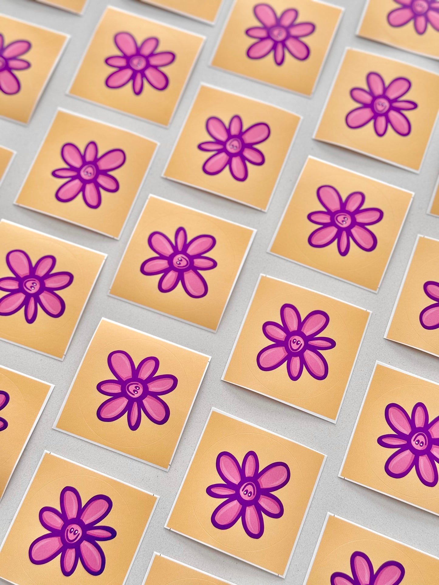 Sticker fleur violette