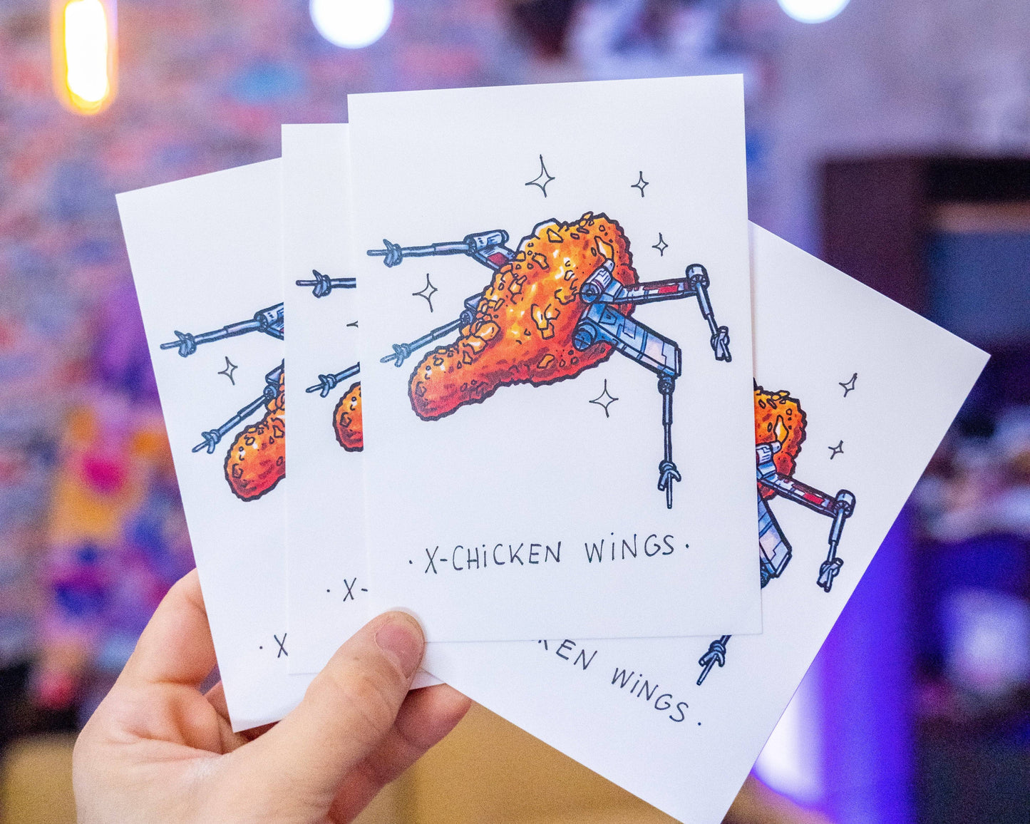 X-Chicken Wings -Illustration imprimée sur papier épais 300g.La version poster est tamponnée à la main.-Brunograffer