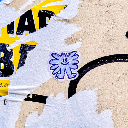 Boutique Art de Brunograffer - Cette planche d'autocollant peut faire s'animé le petit personnage Pad si on les met les un à la suite des autres.
Comprend 4 stickers effet brillant.
 
Les illustrations sont réalisées sur tablette iPad avec Procreate puis imprimée. Les autocollants sont résistant aux poussières et aux éclaboussures. Veillez bien à les coller sur une surface lisse, propre et sèche pour un bon maintient. Par exemple sur un casque, un vélo, un frigo, une porte, le dos d'un téléphone, etc.
Matériaux : Sticker Vinyl brillantDimensions : 10 x 15 cm